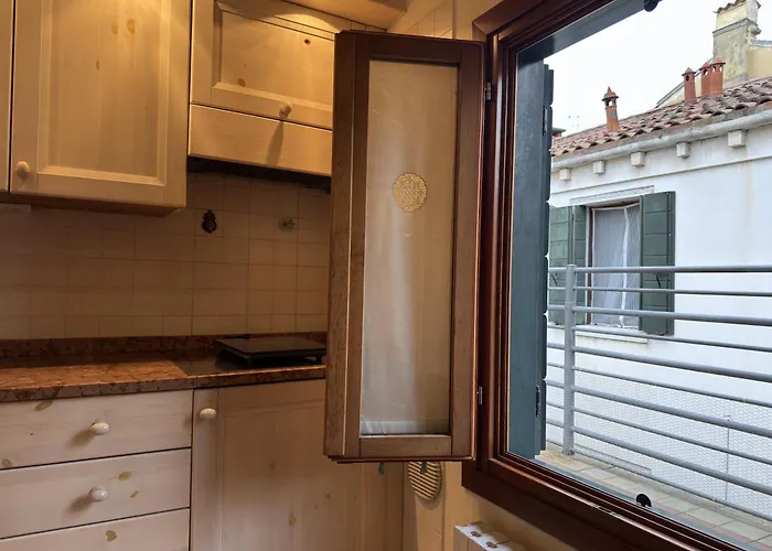 Palazzina Pistor 3rd Floor By Sarlux *